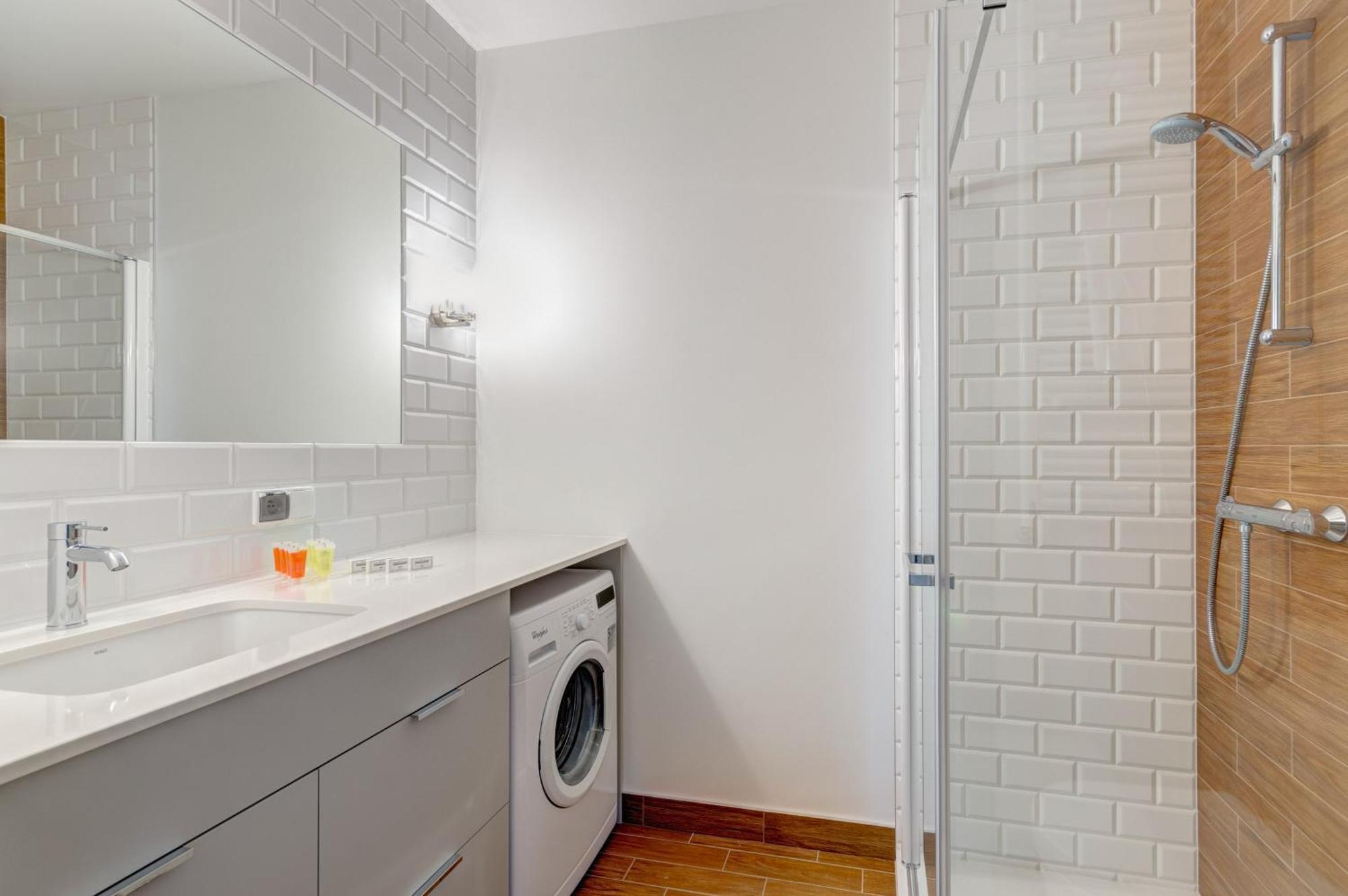 Dom & House - Apartments Nowa Motlawa กดัญสก์ ภายนอก รูปภาพ